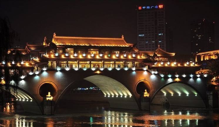 正伟分享满足夜景照明的几个要素