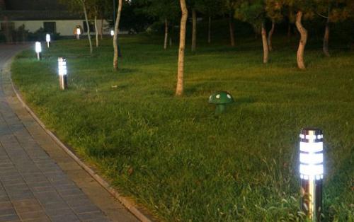 了解一下四川太阳能草坪灯的工作原理吧