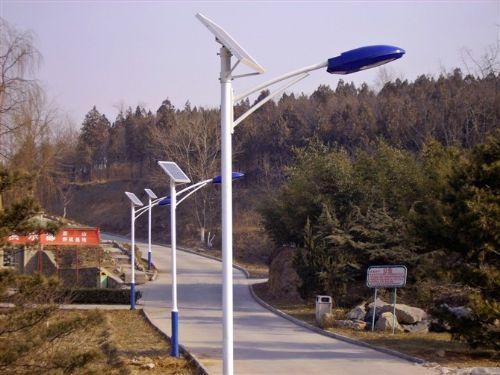 太阳能路灯怎样保持高效节能