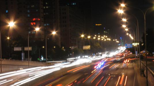 路灯智能系统让城市先进化