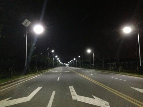 太阳能路灯系统电压是多少？
