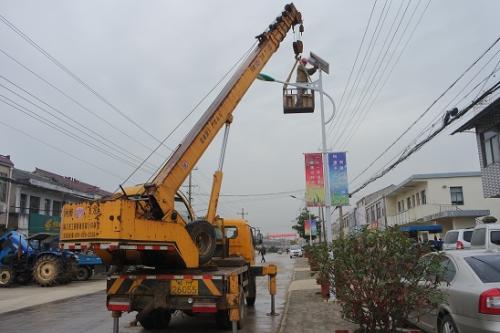 太阳能路灯的部件需要做维护吗?
