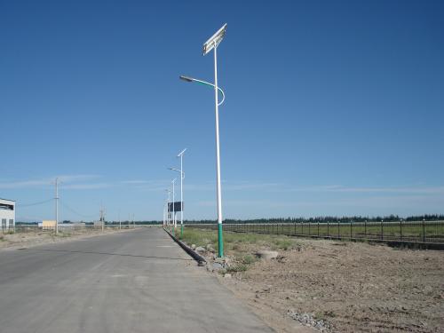 太阳能路灯厂家及具体维护方法
